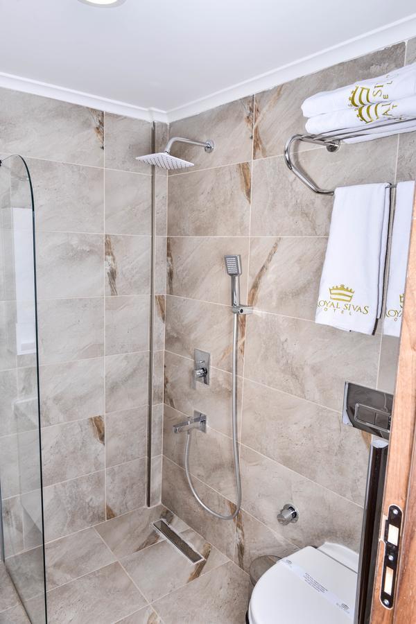 Royal Sivas Hotel מראה חיצוני תמונה
