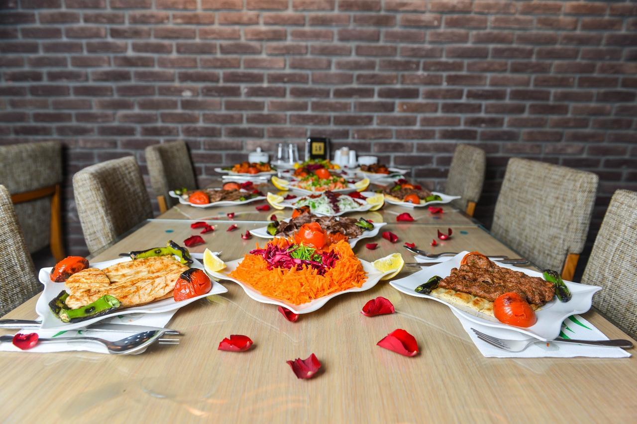 Royal Sivas Hotel מראה חיצוני תמונה